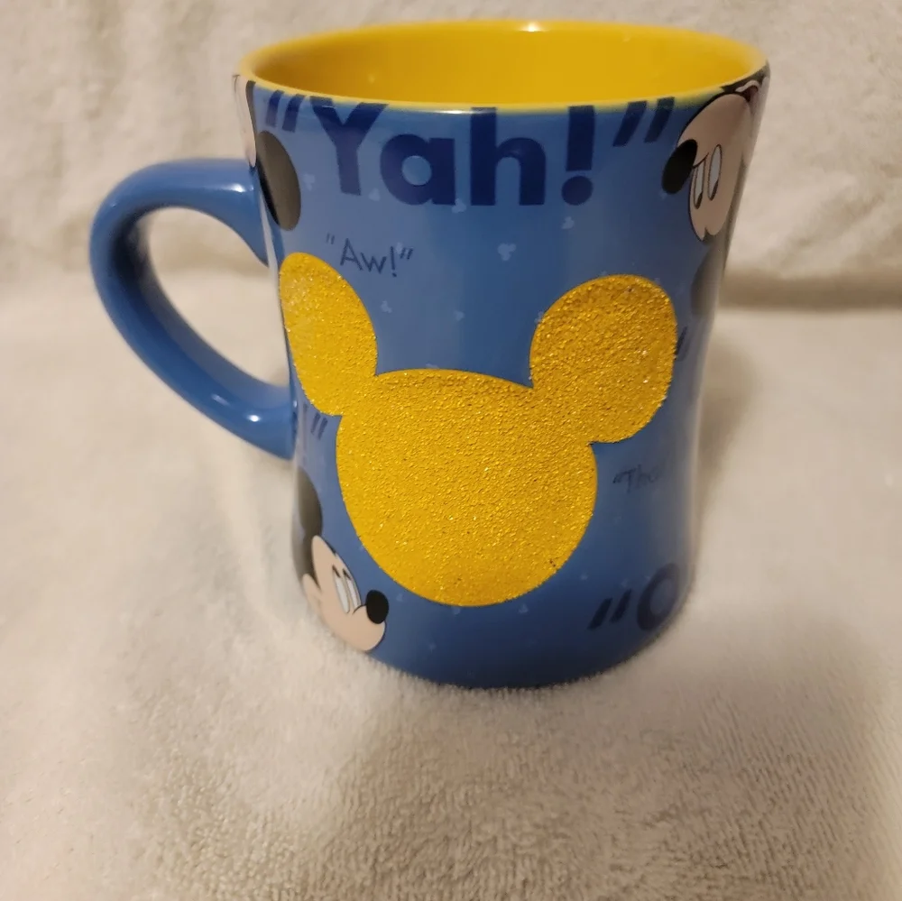 Disney Parks Mickey Mouse 3D Classic Sayings Textured Mouse Ears Shape‎ M…